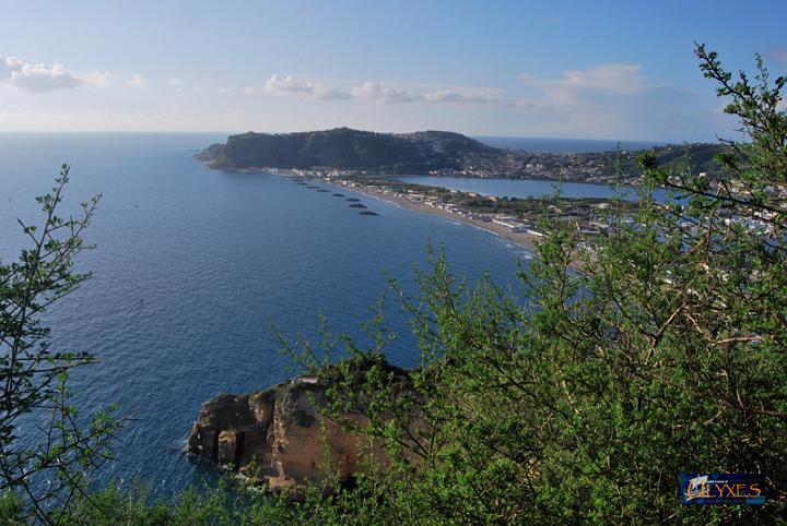 il promontorio di monte di procida.JPG